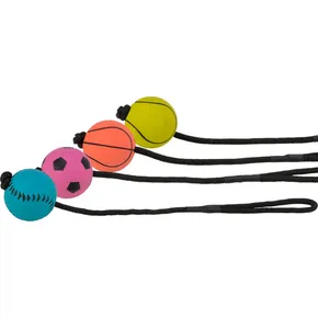 Sportball an einer Schnur, Moosgummi, 6cm/30cm TRIXIE